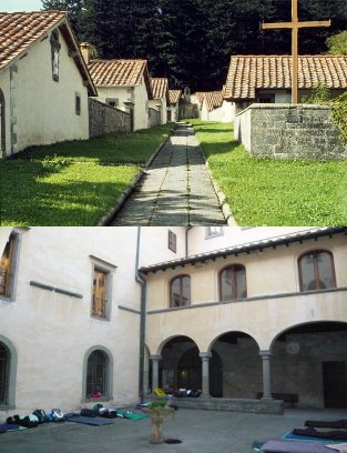 Sacro Eremo kluizenarij en Monastero di Camoldoli slaapplek